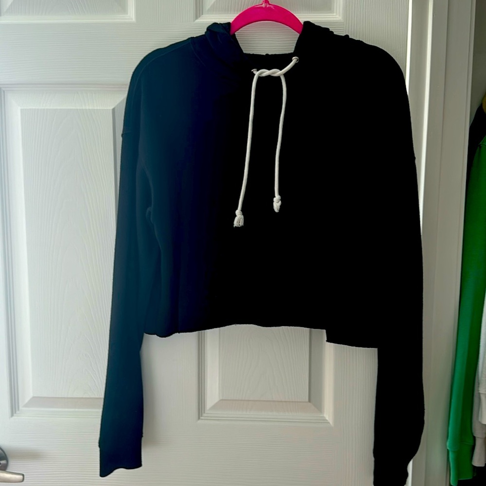 Black Cropped Hoodie